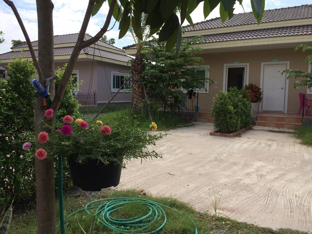 Nadee Resort Udon Thani Rom bilde